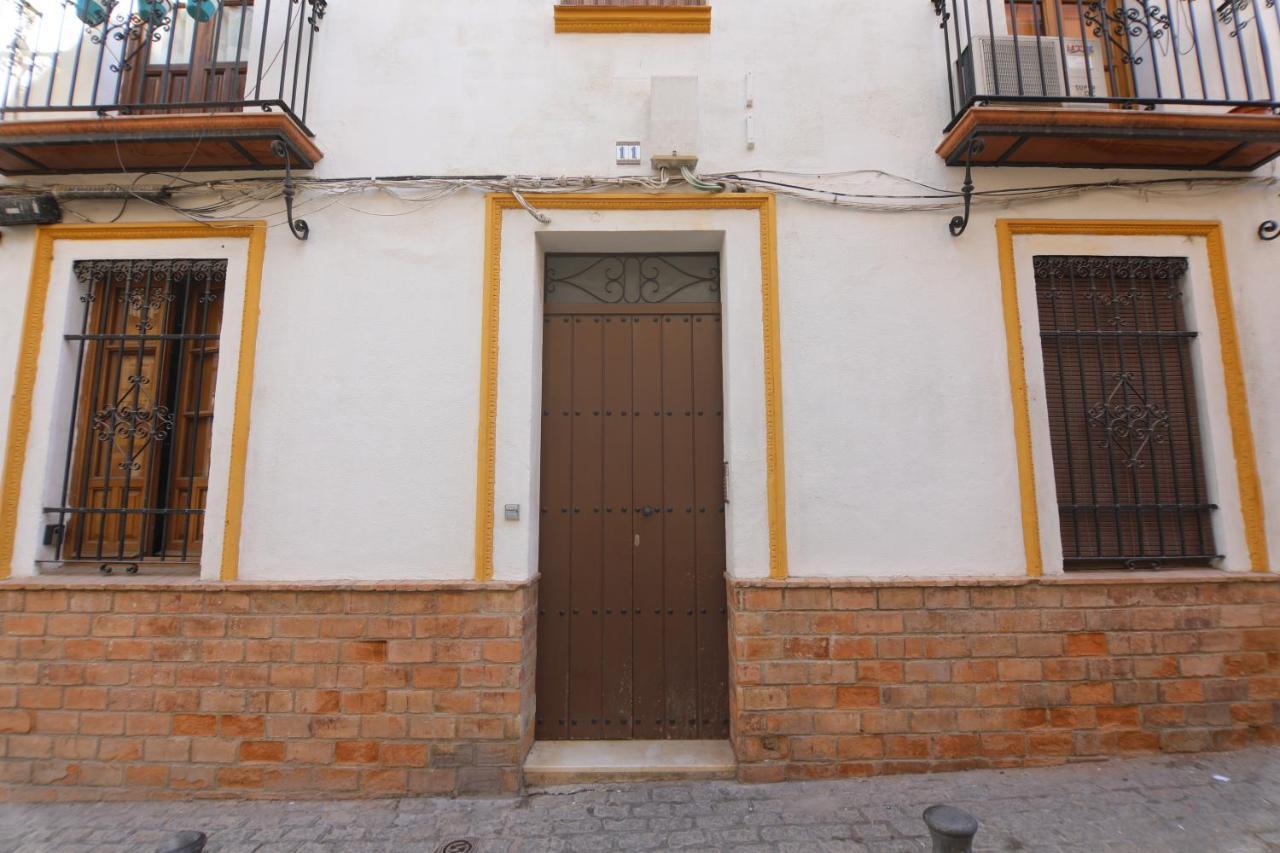 Rentalsevilla Descubriendo Sevilla En Pareja Esterno foto